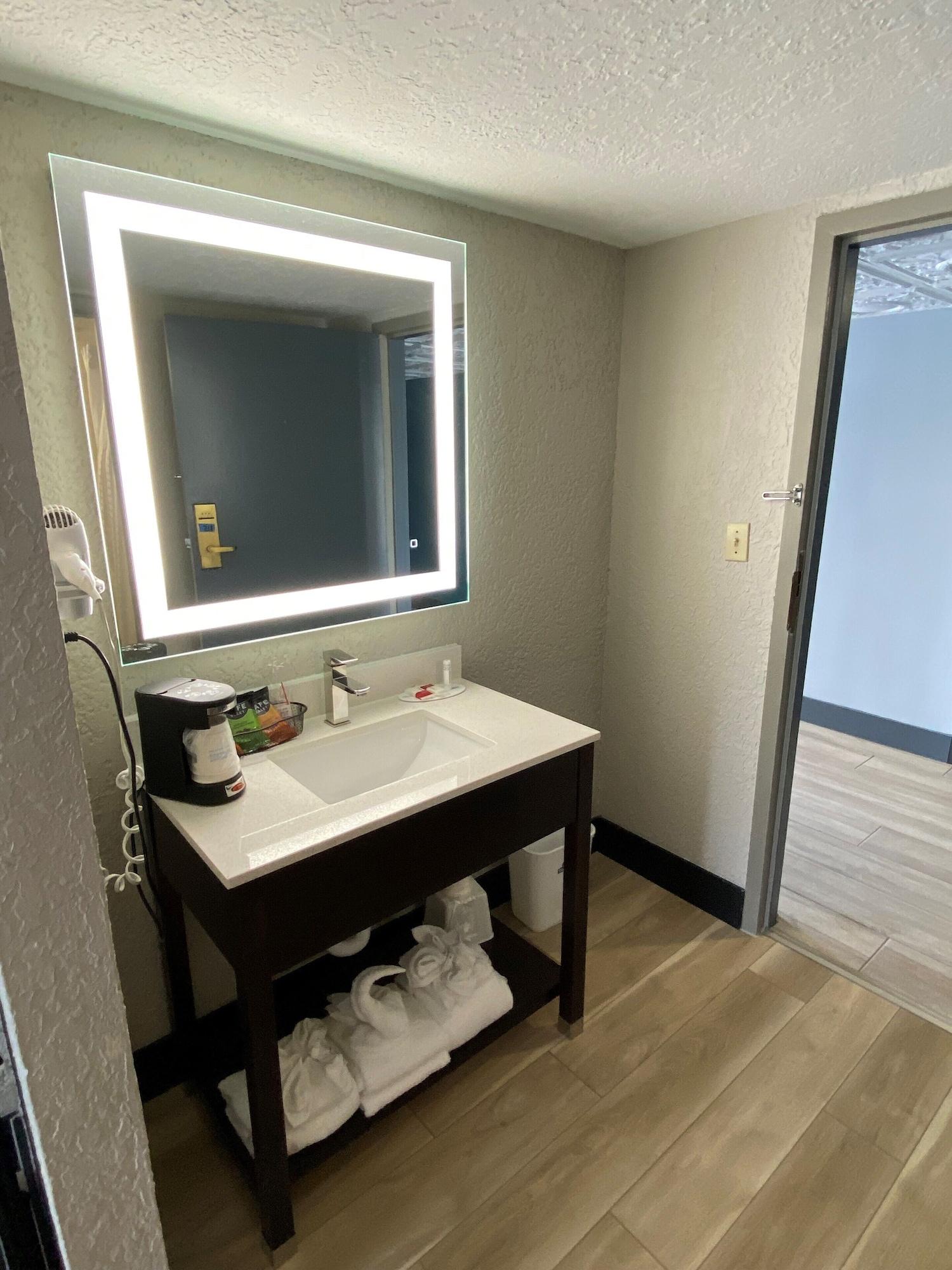 Days Inn By Wyndham Fort Pierce Midtown Bagian luar foto