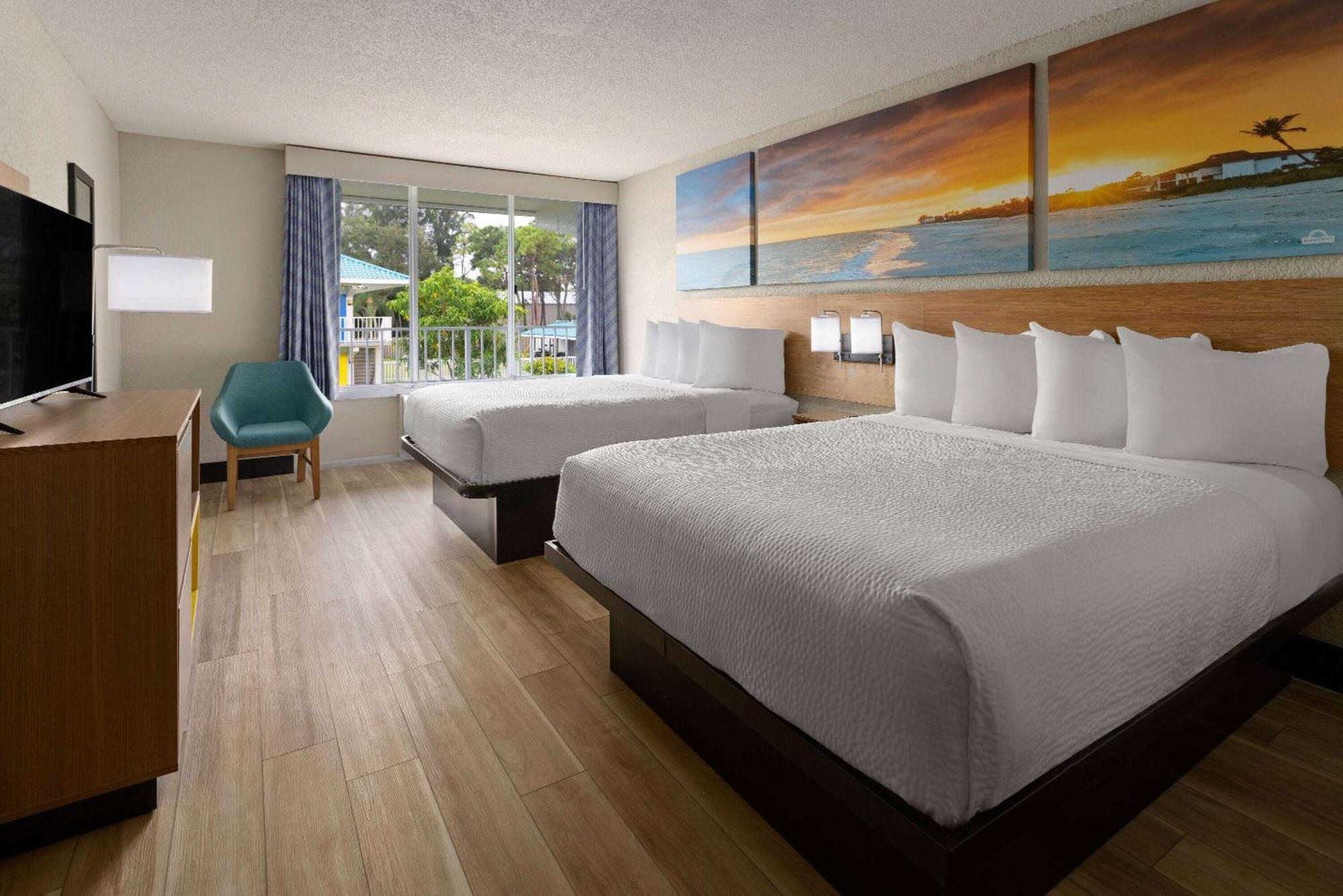 Days Inn By Wyndham Fort Pierce Midtown Bagian luar foto